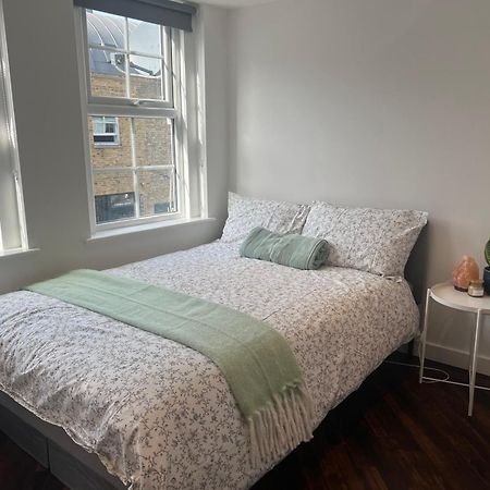 Spacious Battersea Rooms And Apartments London Exterior foto