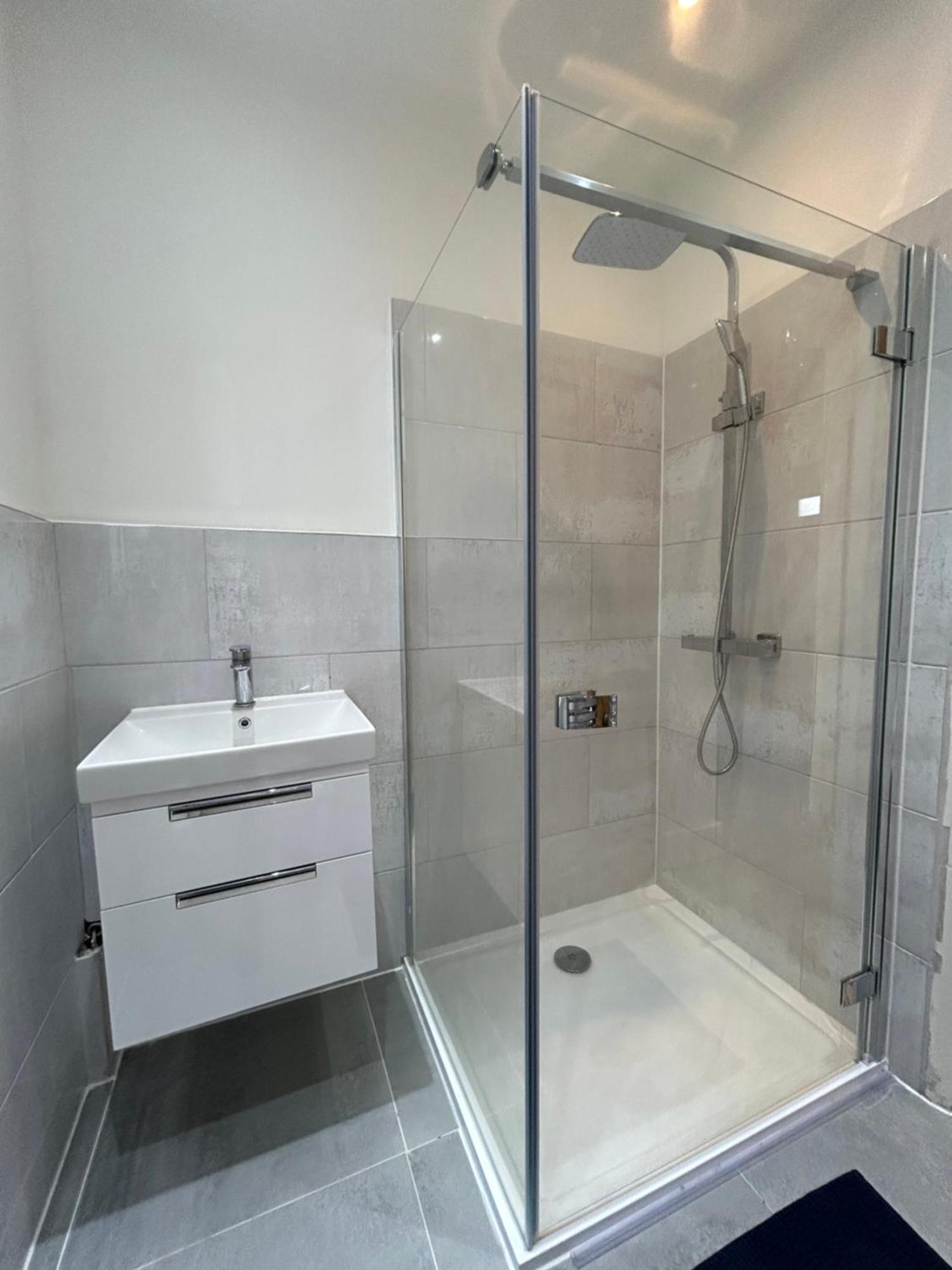 Spacious Battersea Rooms And Apartments London Zimmer foto