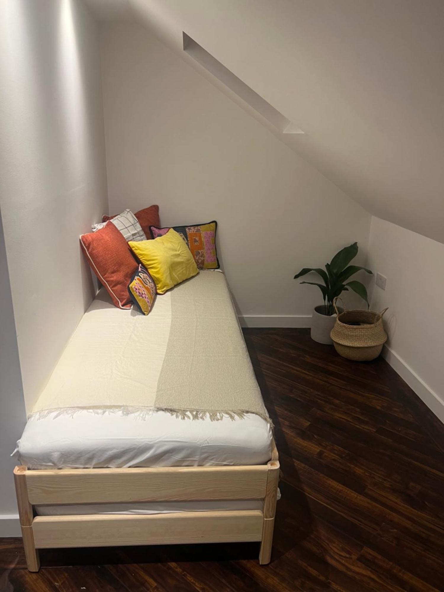 Spacious Battersea Rooms And Apartments London Exterior foto