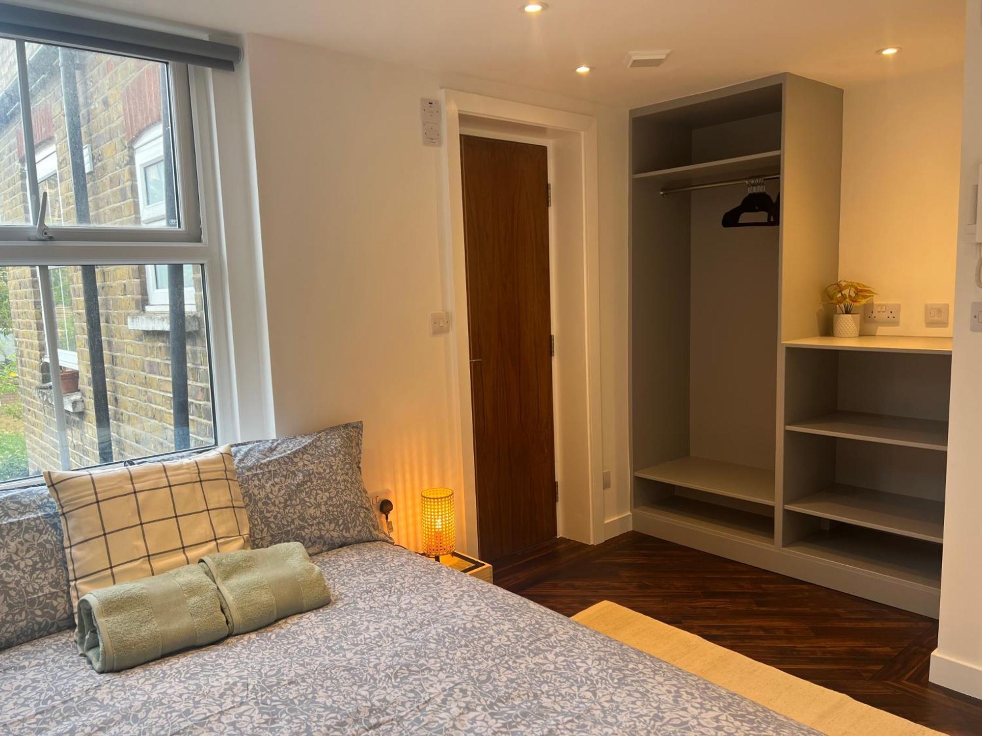 Spacious Battersea Rooms And Apartments London Exterior foto